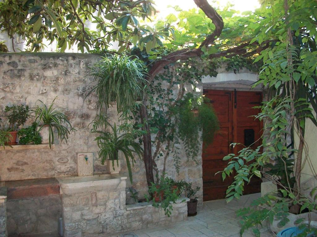 Apartments Ivica Trogir Exterior foto